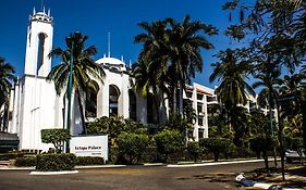 Ixtapa Palace